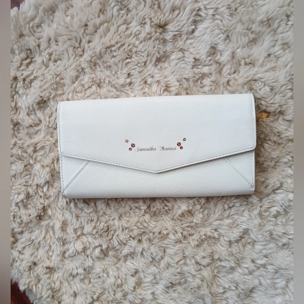 💎 Samantha Thavasa Women's Wallet